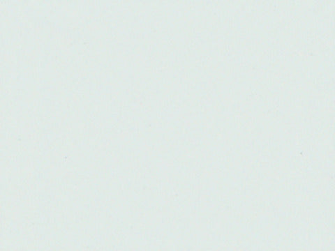 Isuzu 527 Splash White colour sample